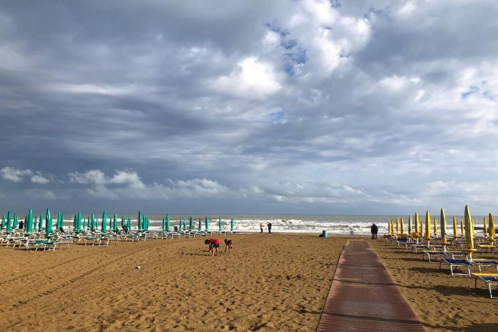 El Palmar Residence Vista-Mare E Vista-Piscina Лидо-ди-Езоло Экстерьер фото